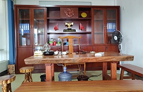 WilliamHill威廉希尔钢材有限公司舒服办公室